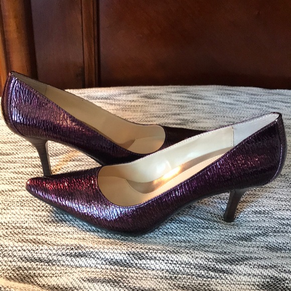 Calvin Klein purple textured pumps - Picture 5 of 6